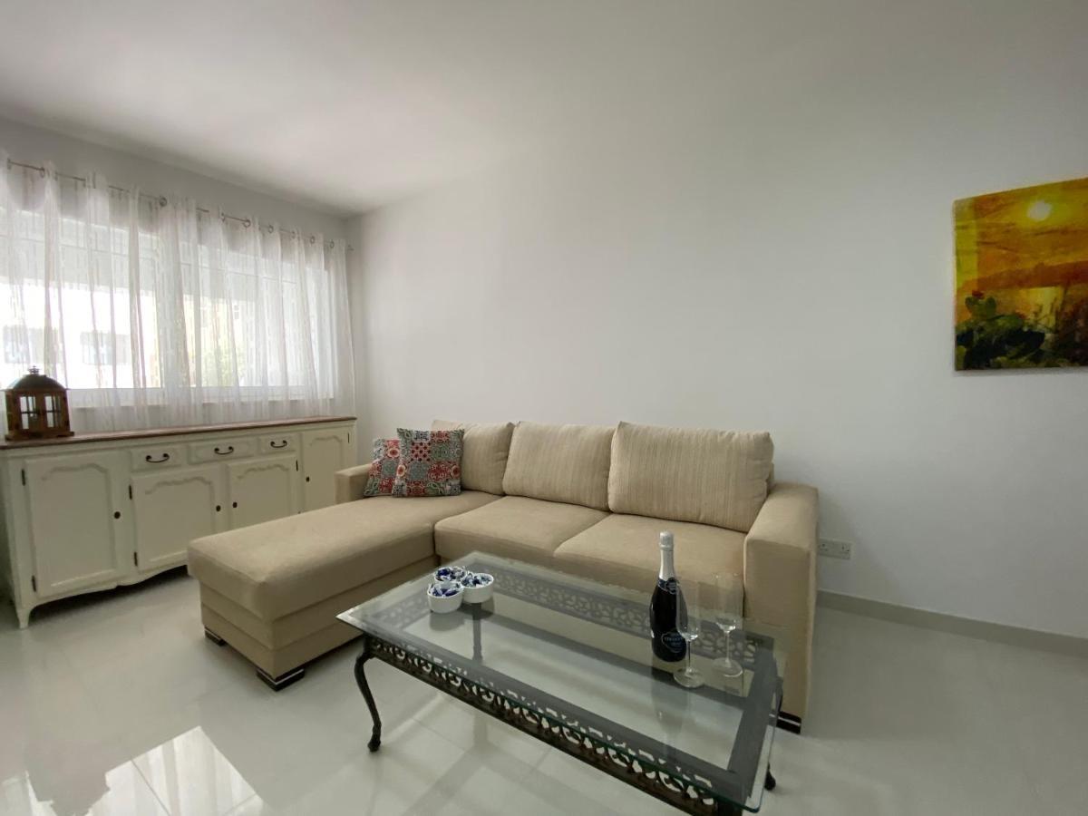 Sunshine Apartments Mellieha - Modern Three Bedroom Ground Floor Apartment With Yard Esterno foto